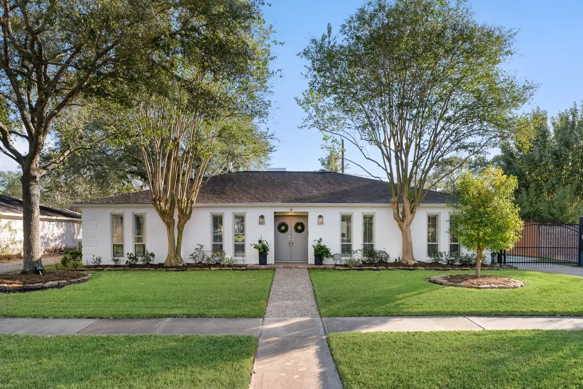 10703 Deerwood Road, Houston, TX 77042 - Image #1
