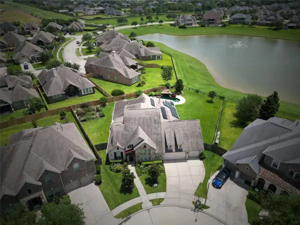 1433 Hicks Field Lane, League City, TX 77573