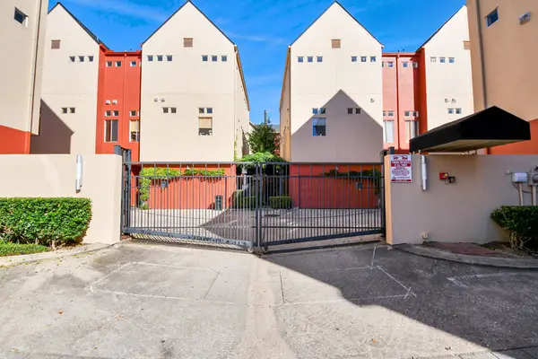 2436 Bissonnet Street #8, Houston, TX 77005