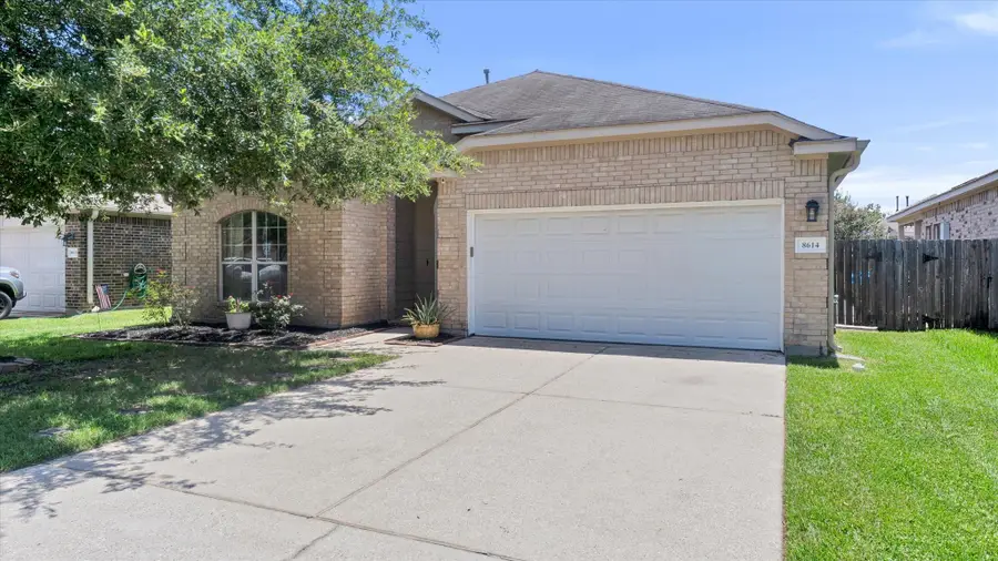 8614 W Highlands Crossing, Highlands, TX 77562 - #3