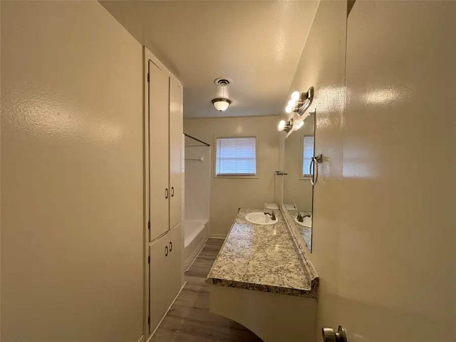 903 S Dula Street, Alvin, TX 77511 - #3