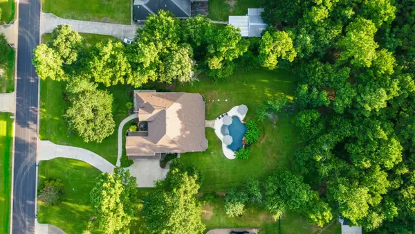 11612 Princess Ann Court, Montgomery, TX 77316