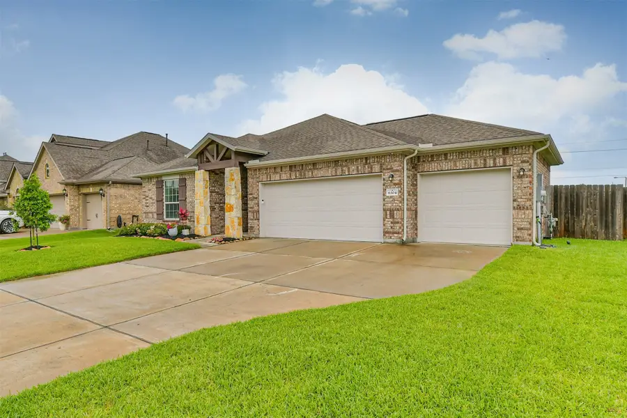 6304 Firewood Drive, League City, TX 77573 - #3