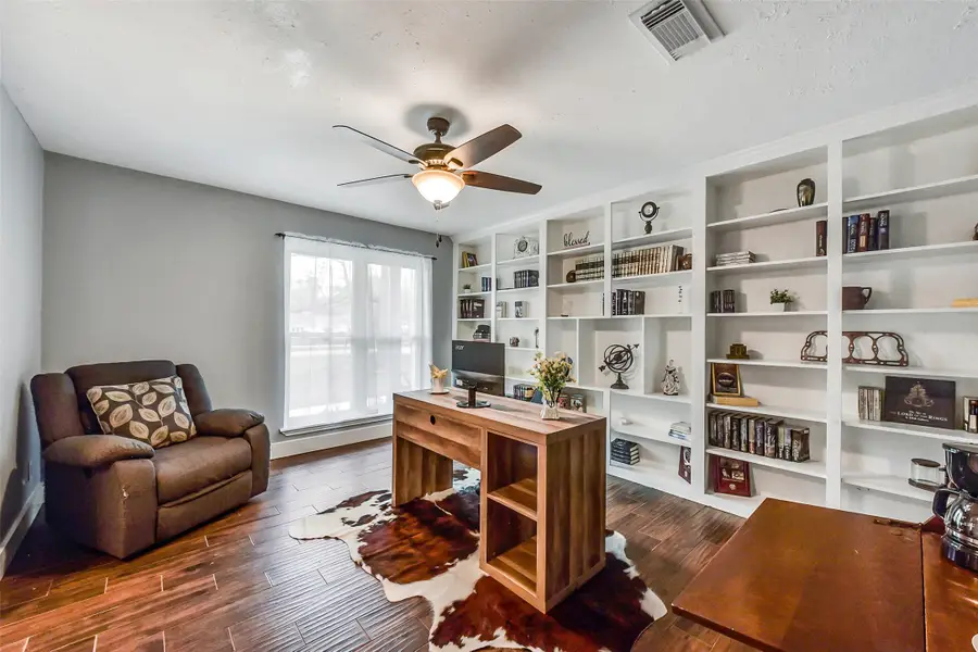 2410 Roman Forest Boulevard, New Caney, TX 77357 - #3