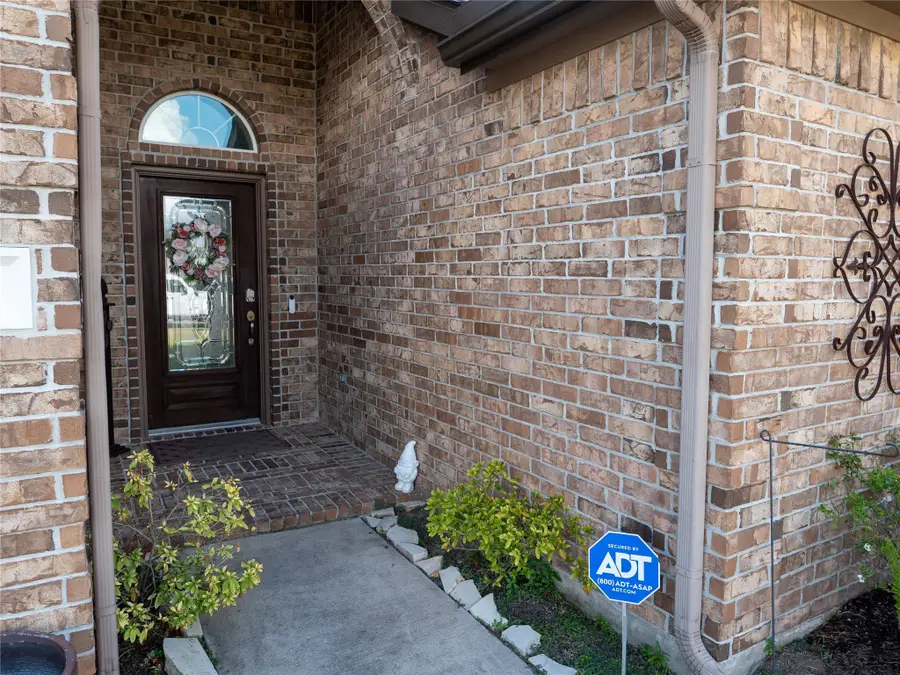 802 Sterling Court, Bay City, TX 77414 - Image #3