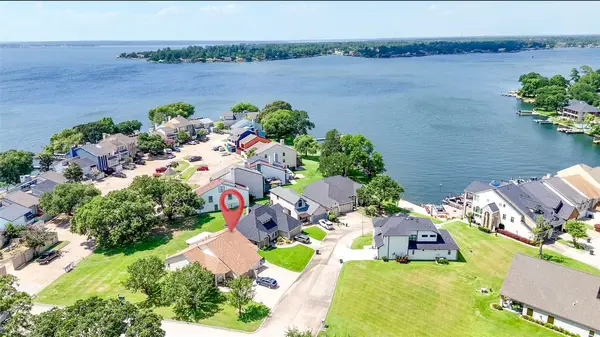 11429 Outrigger Drive, Willis, TX 77318