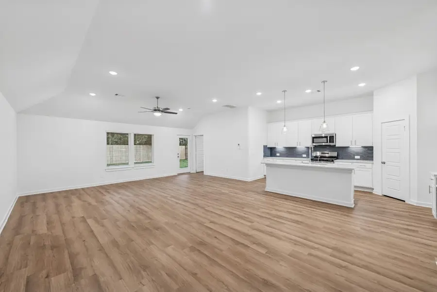 973 Garden Path Drive, Willis, TX 77378 - Image #3