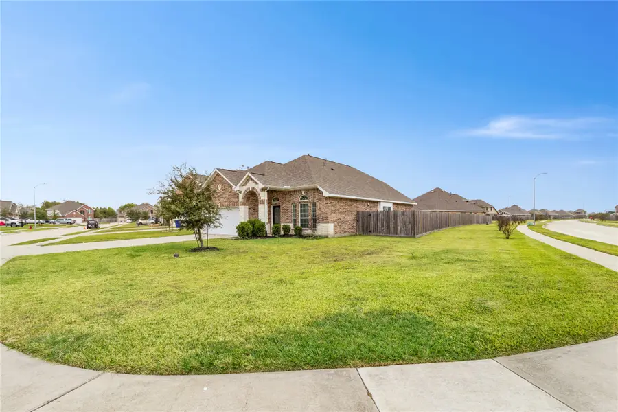 131 San Jacinto Drive, Baytown, TX 77523 - Image #2