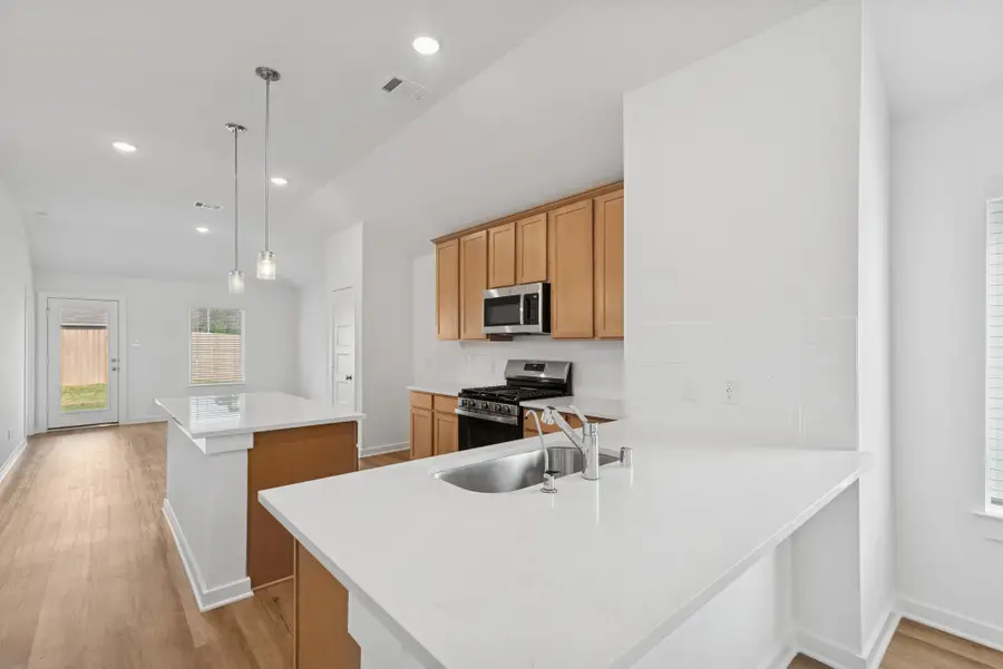 1702 Green Warbler Lane, Crosby, TX 77532 - Image #3