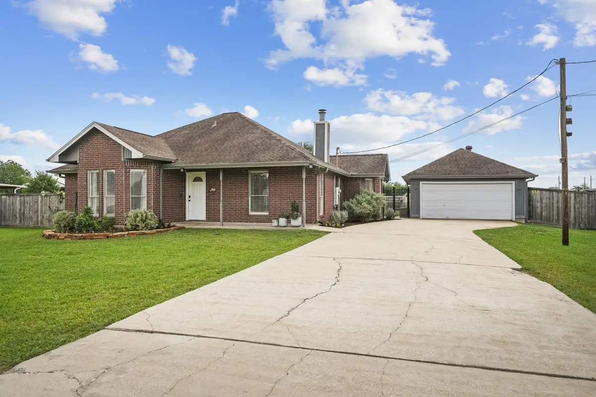 3603 Lone Pine Drive, Santa Fe, TX 77510 - #1