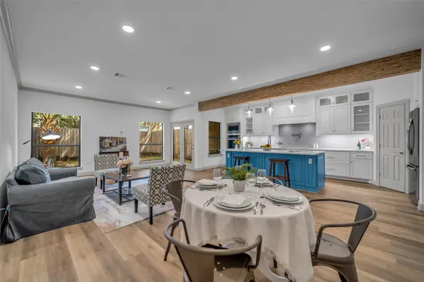 880 Tully Road #14, Houston, TX 77079