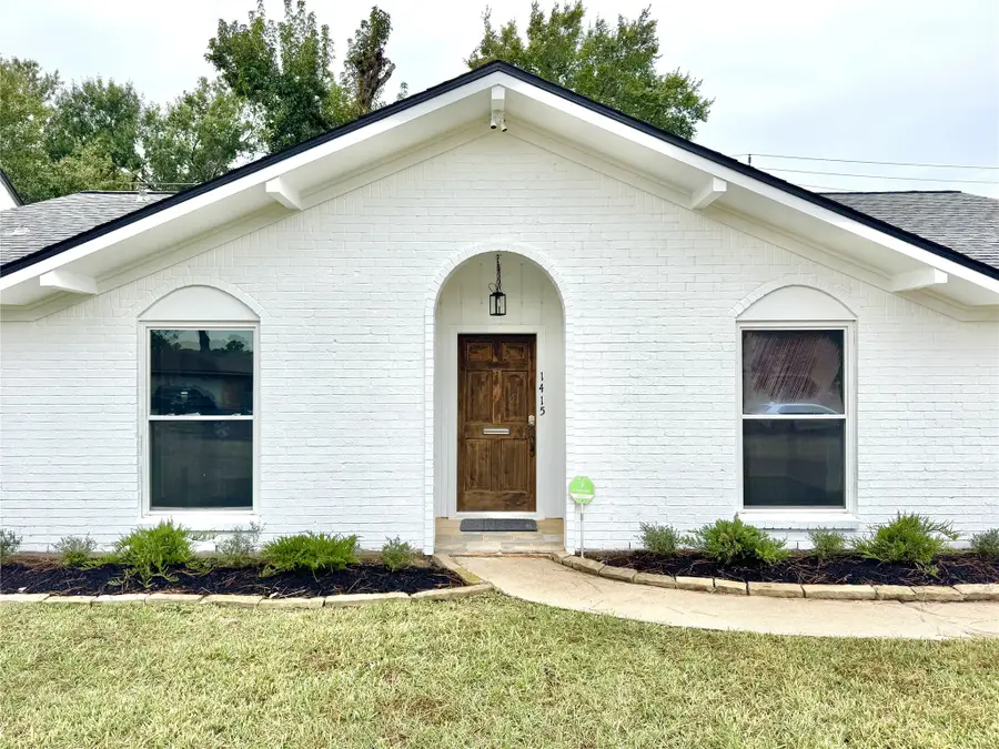 1415 Mapleton Drive, Houston, TX 77043 - Image #2