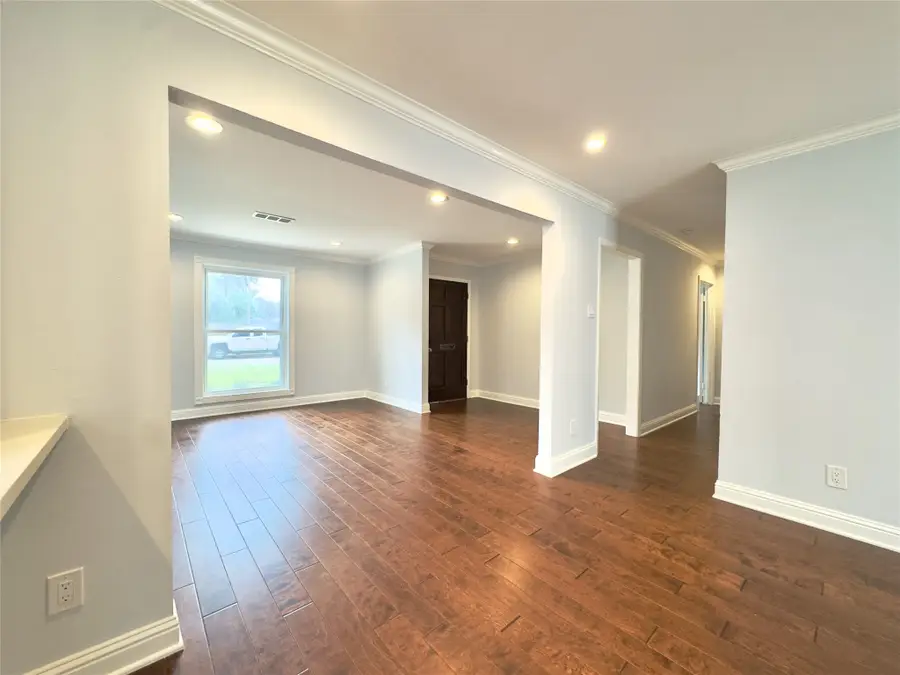 1415 Mapleton Drive, Houston, TX 77043 - Image #3