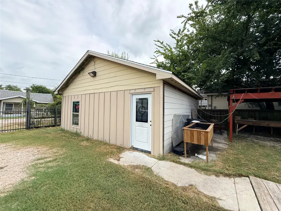 4602 Nichols Street, Houston, TX 77020 - #3