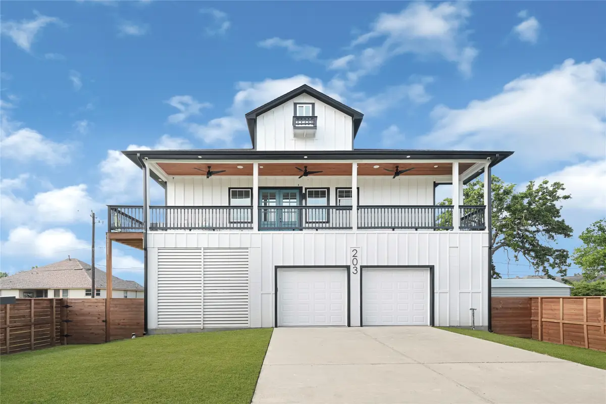 203 Dwire Drive, La Porte, TX 77571 - Image #1