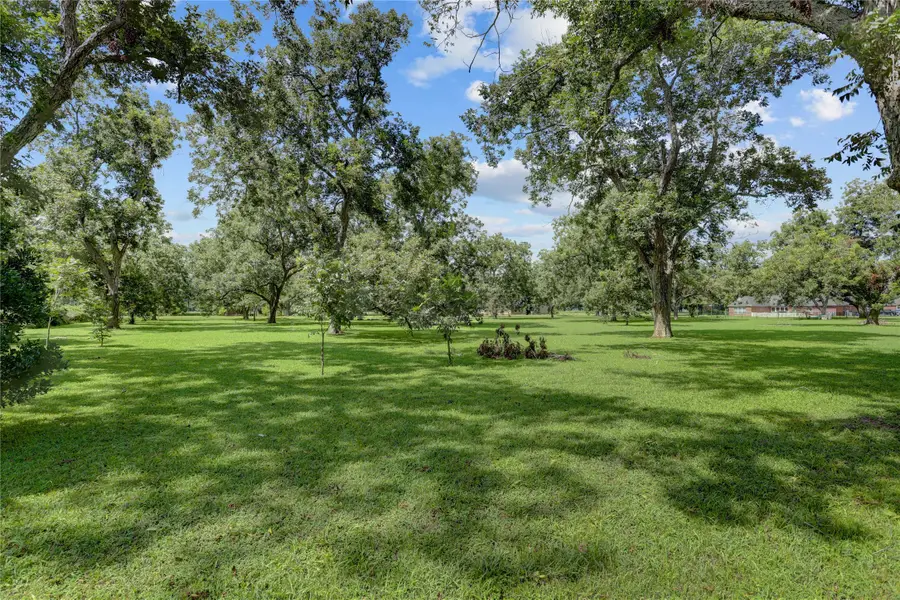 11 Pecanrow, Wharton, TX 77488 - Image #3