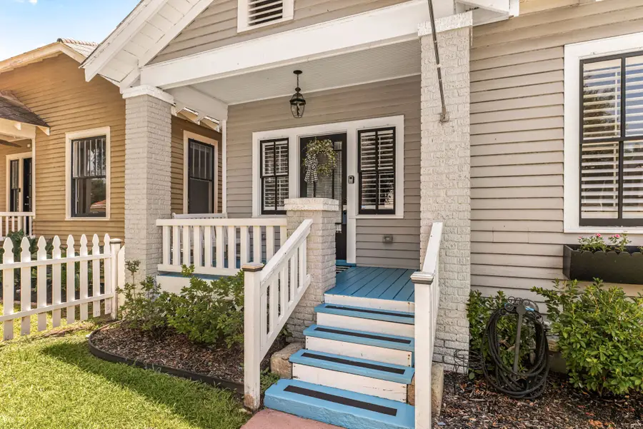 3621 Avenue O #1/2, Galveston, TX 77550 - #3
