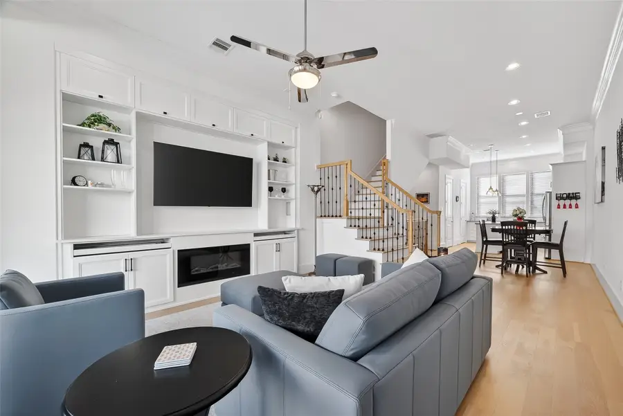 3317 Timbergrove Oaks Street, Houston, TX 77008 - Image #3