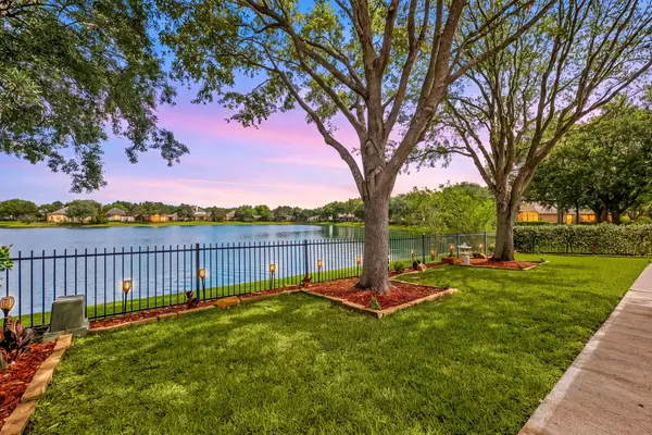 25826 Riverside Creek Drive, Richmond, TX 77406