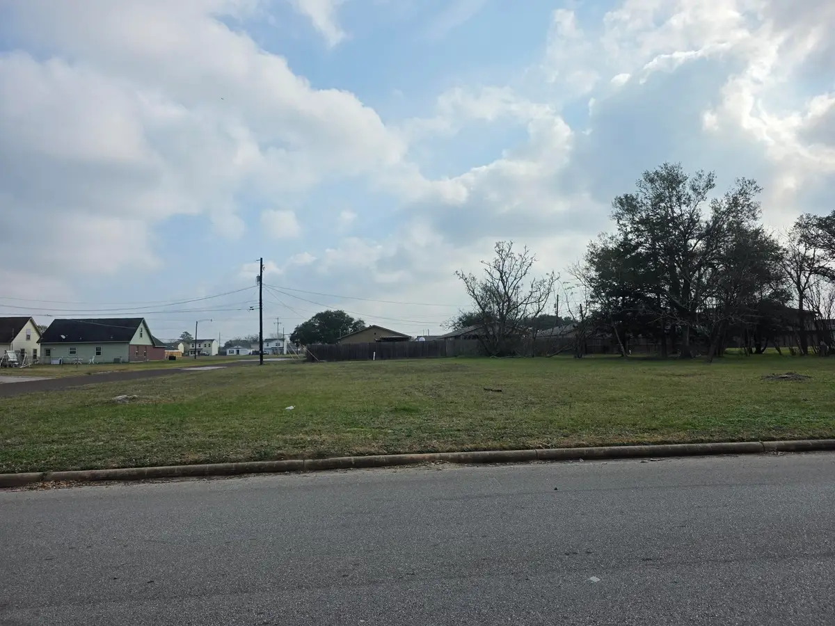 Lot 02 Nineth Street Street, Hempstead, TX 77445 - Image #1