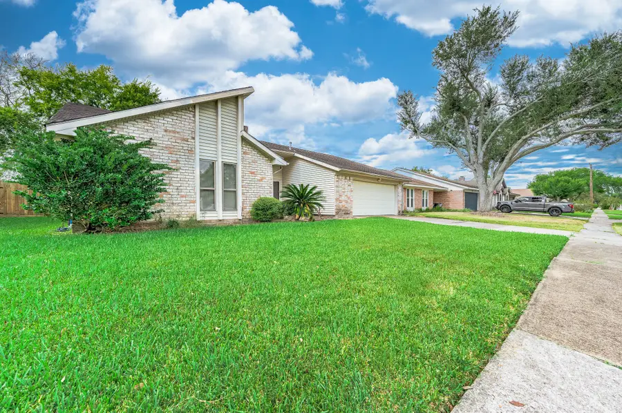 11204 Sagecountry Drive, Houston, TX 77089 - Image #2