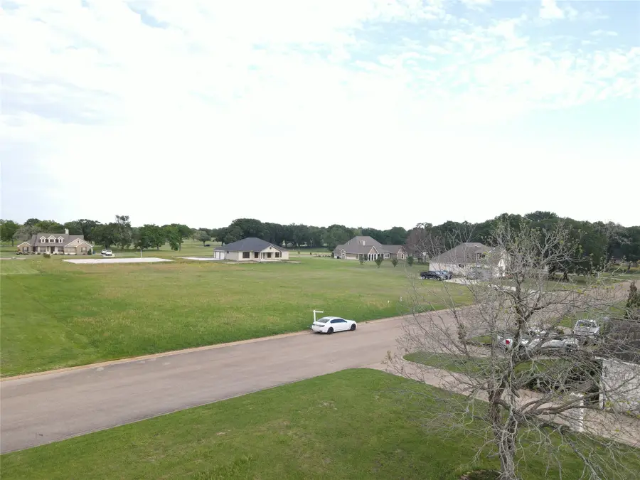 120 Hogan Lane Lane, Hempstead, TX 77445 - #2