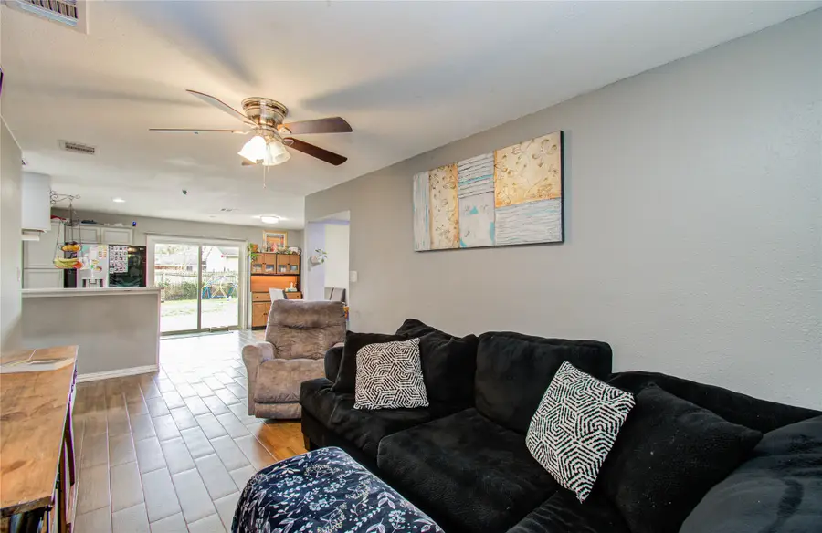 9410 Deanwood Street, Houston, TX 77040 - Image #3