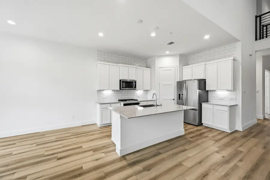 428 Summerset Landing Court, Conroe, TX 77304 - #2