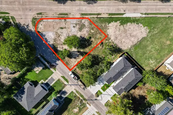 7002 W Montgomery Road, Houston, TX 77091