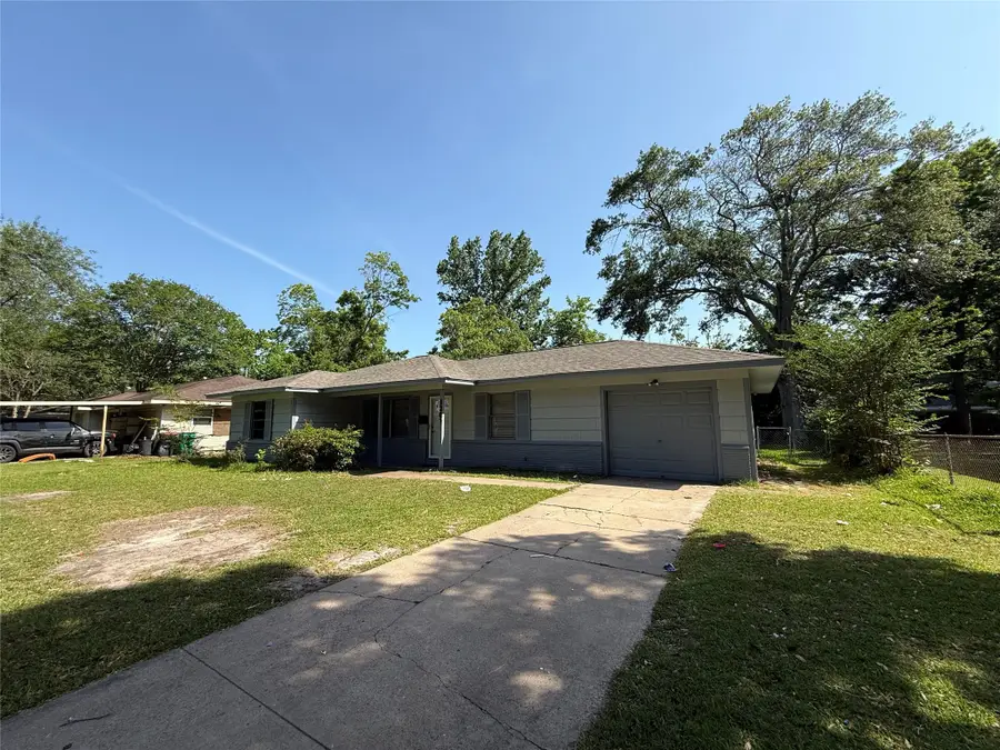 1307 Olive Street, Baytown, TX 77520 - Image #2