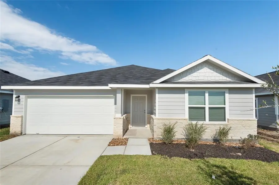 511 Oak Chase Avenue, Dayton, TX 77535 - #3