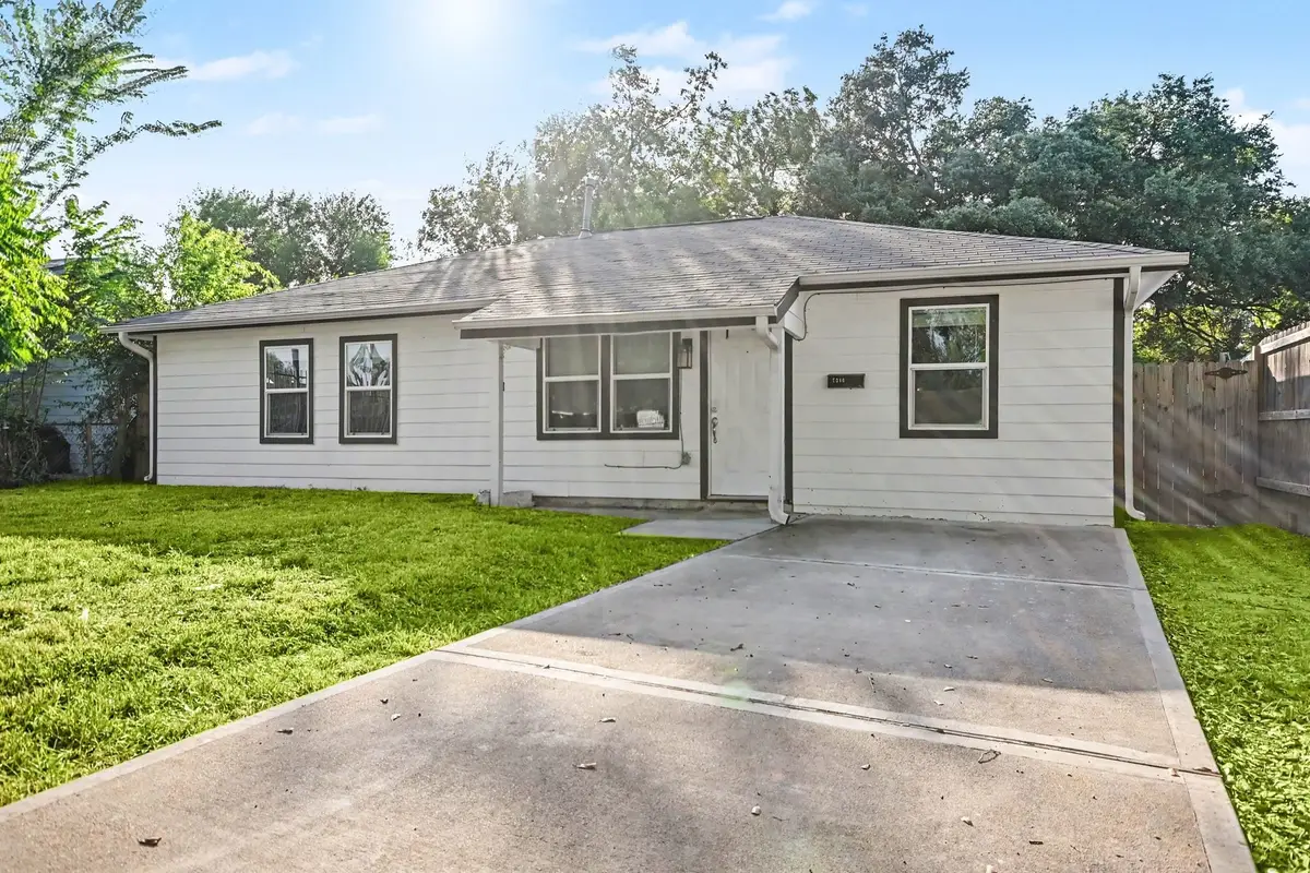 7346 Okinawa Road, Houston, TX 77033 - #1