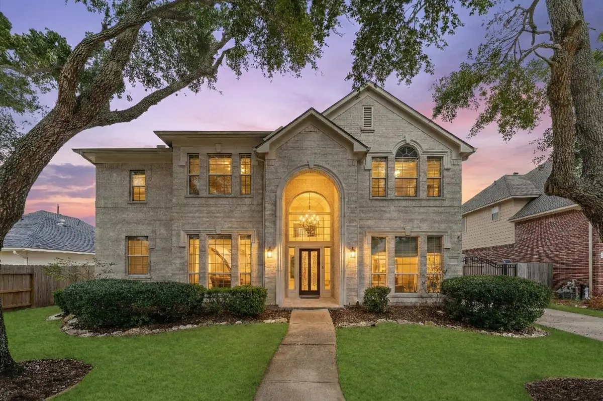 3307 Lawson Drive, Pearland, TX 77584 - #1