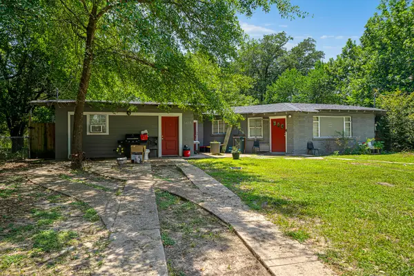 1415 20 1/2 Street, Huntsville, TX 77340