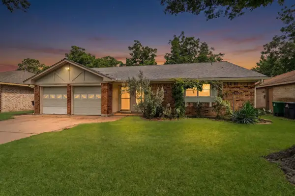 5738 Weeping Willow Road, Houston, TX 77092
