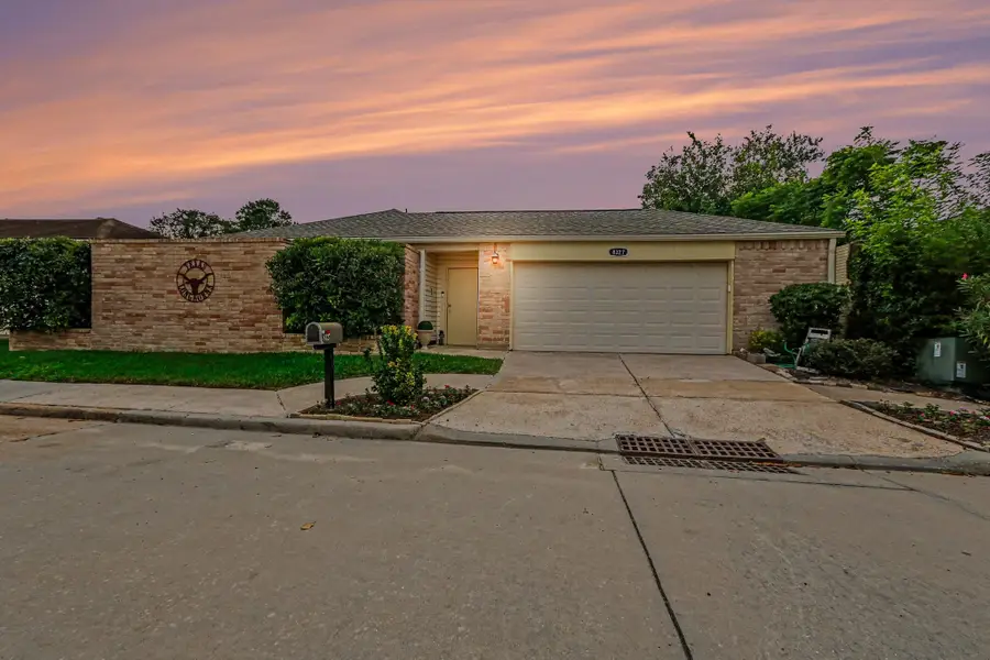 8327 Spring Wind Drive, Houston, TX 77040 - #3