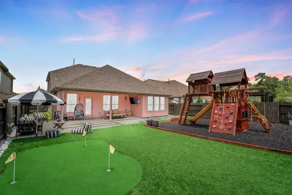 27809 Ellie Oak Lane, Spring, TX 77386