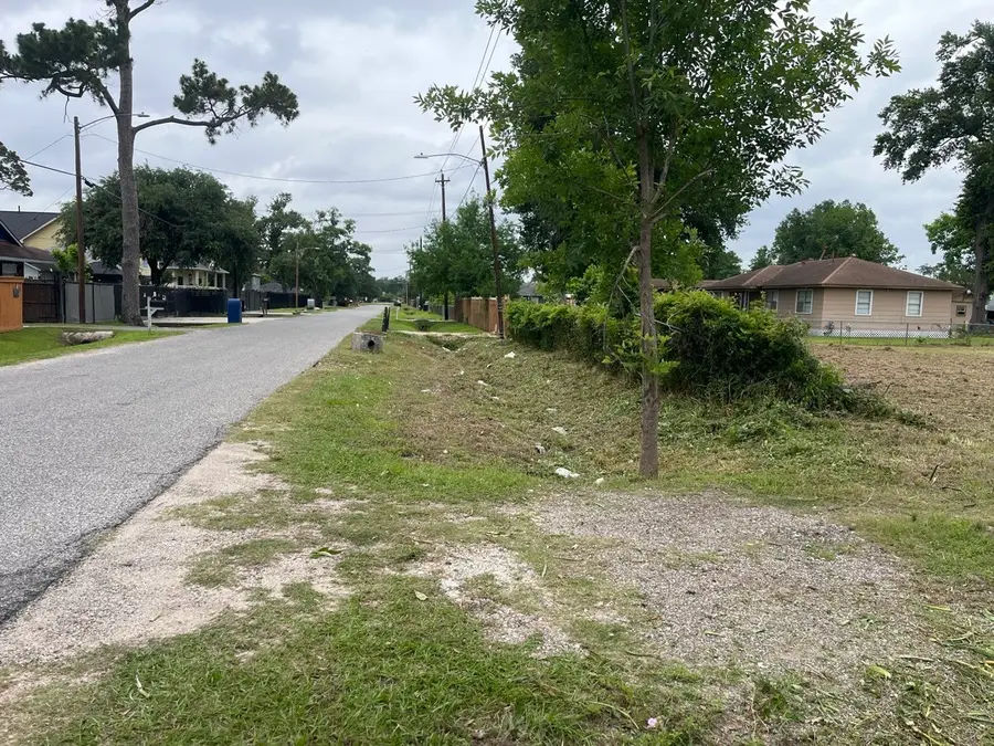 9204 Exeter Street, Houston, TX 77093 - #2