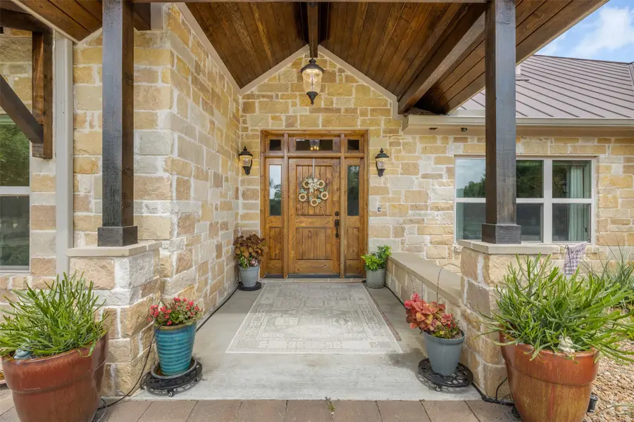 1045 Yaupon Creek Estate, Columbus, TX 78934 - Image #3