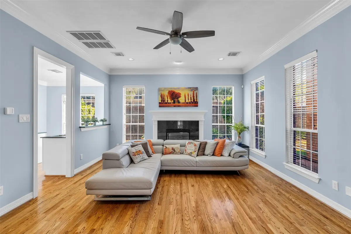 2819 Briarhurst Park, Houston, TX 77057 - #1