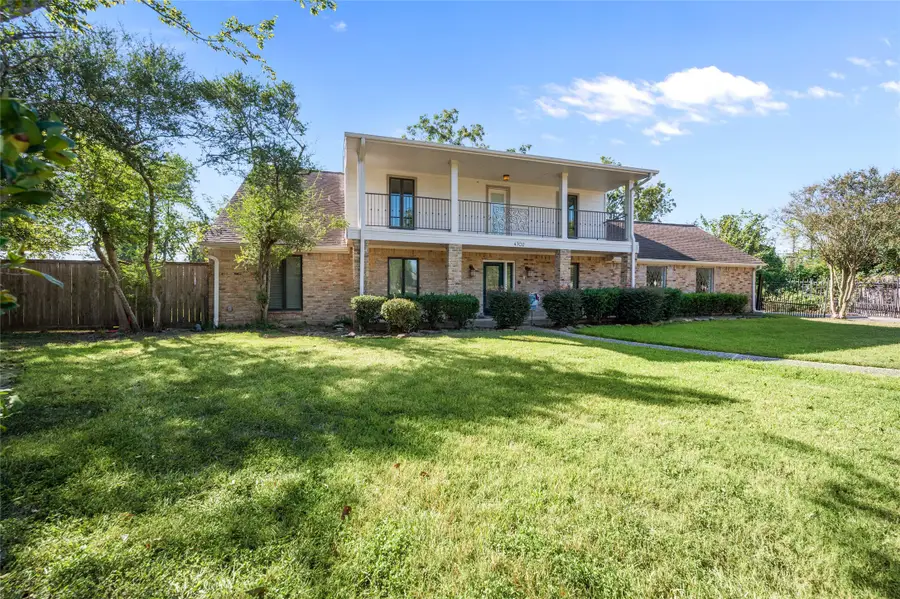 4702 Bayou Vista Drive, Houston, TX 77091 - #2