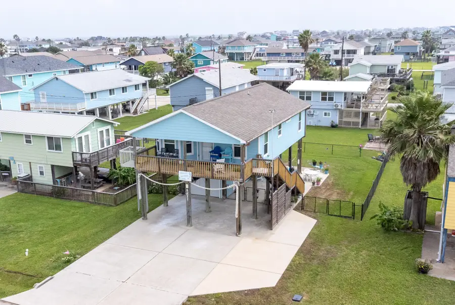 4211 Hardin Drive, Galveston, TX 77554 - #2