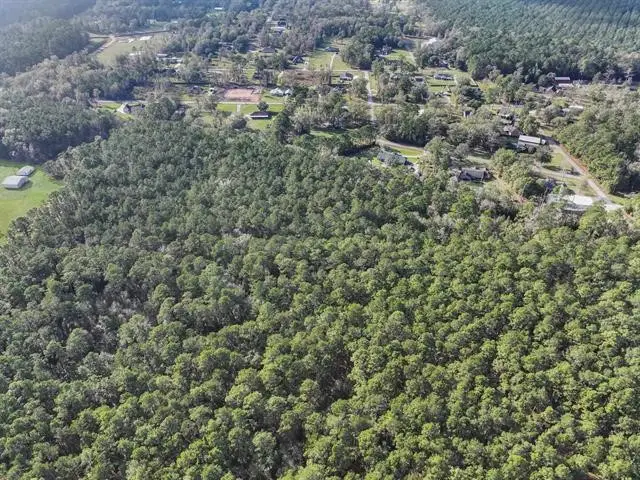 1284 Bobcat Circle, Orange, TX 77632 - Image #3