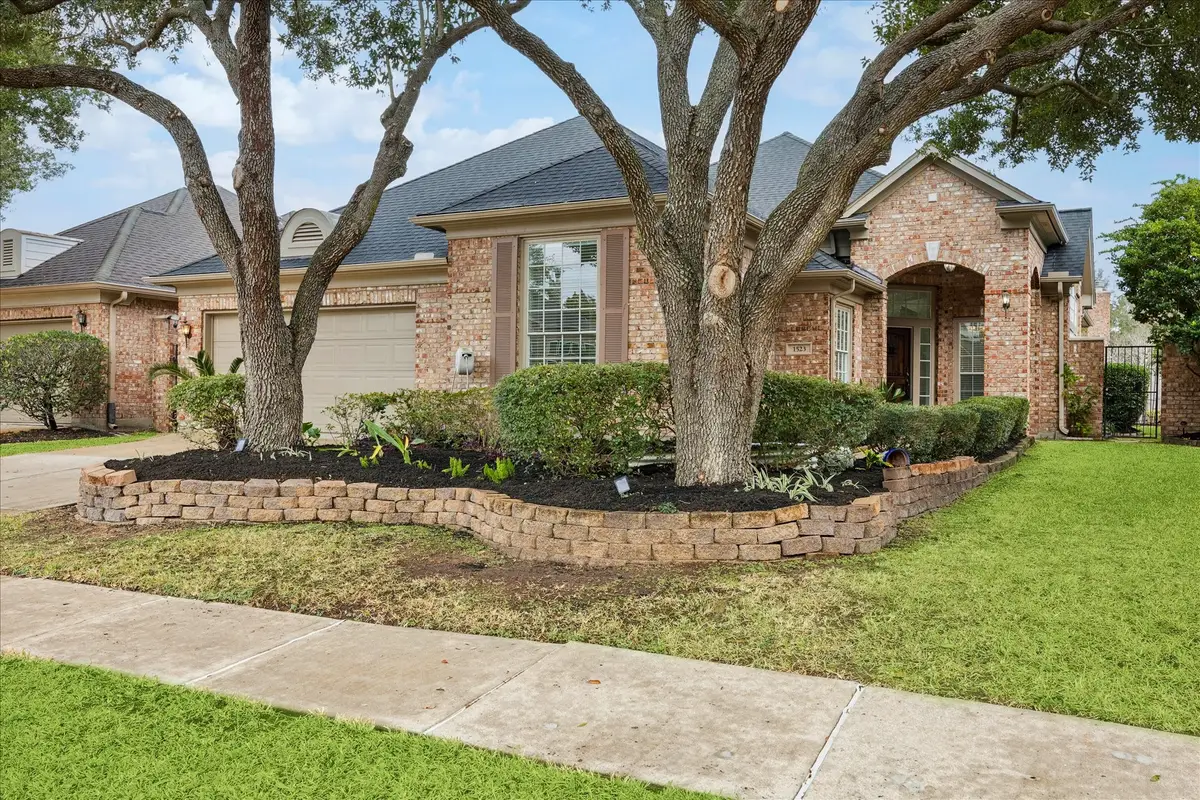 1523 Orchard Park Drive, Houston, TX 77077 - Image #1