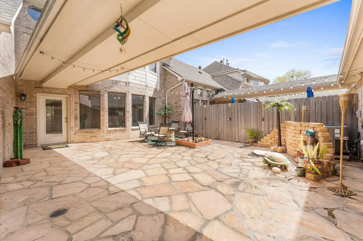 2411 Clippers Square, Houston, TX 77058 - #1