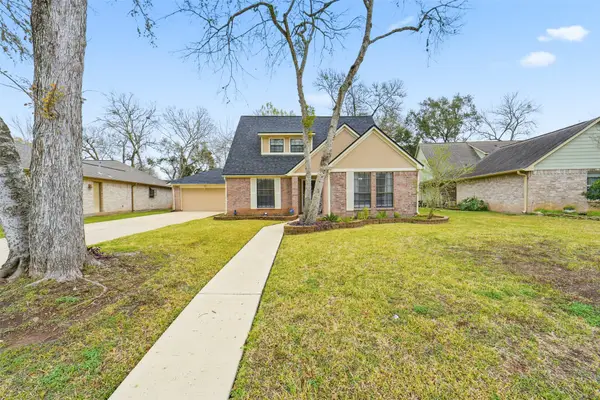 1306 Carriage Drive, Richmond, TX 77406