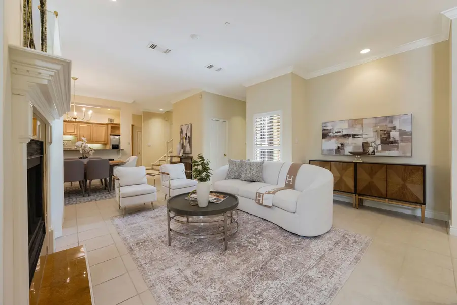 2118 Nantucket Drive #C, Houston, TX 77057 - #3