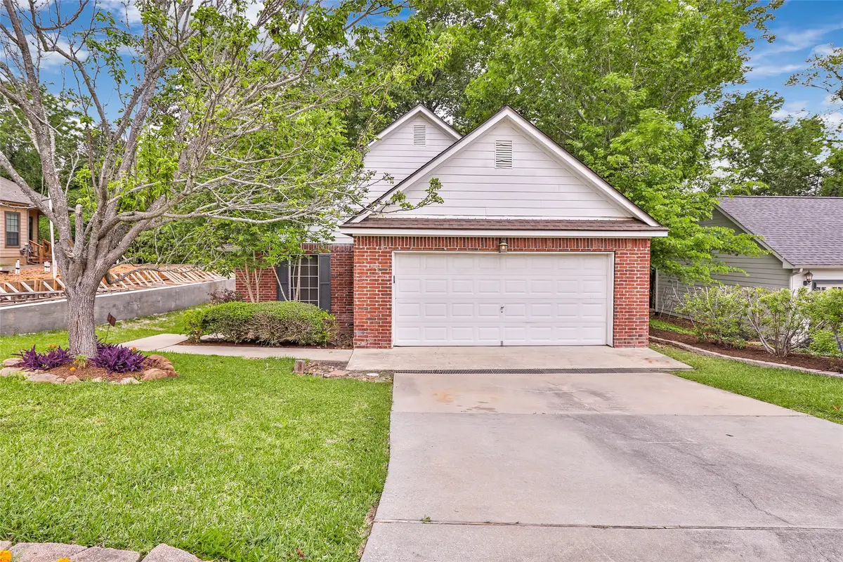 108 Harbour Town Circle, Conroe, TX 77356 - #1
