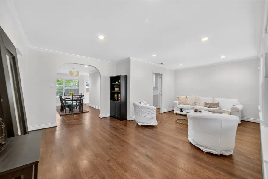 5111 Creekbend Drive, Houston, TX 77035 - Image #3