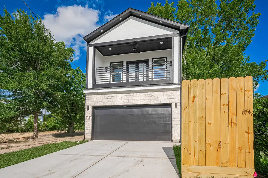 6747 Liverpool Street, Houston, TX 77021 - Image #2